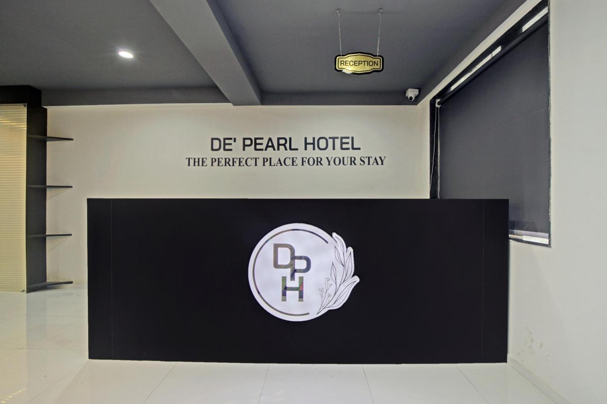 Collection O De'Pearl Hotel Surate Extérieur photo