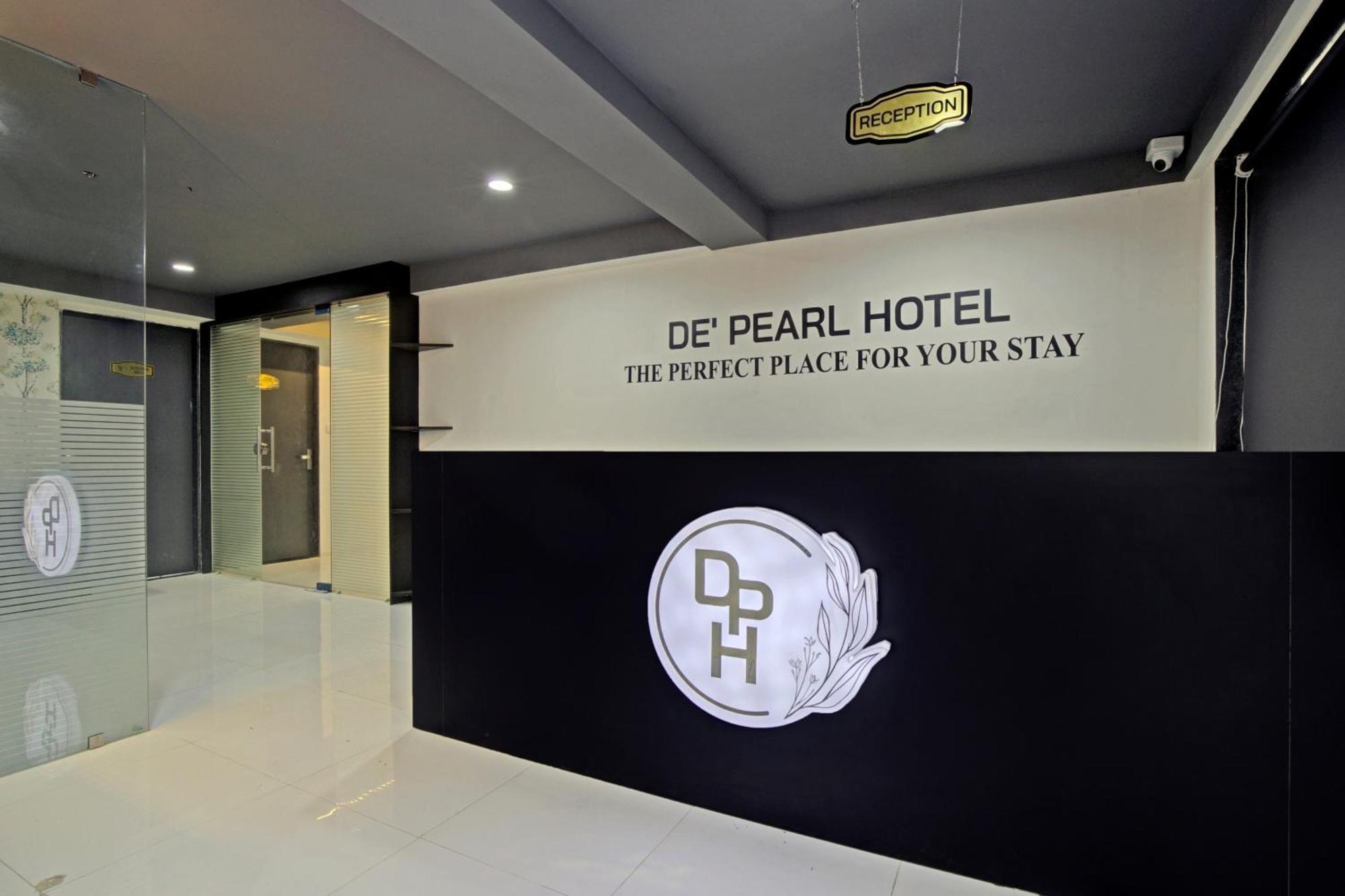 Collection O De'Pearl Hotel Surate Extérieur photo