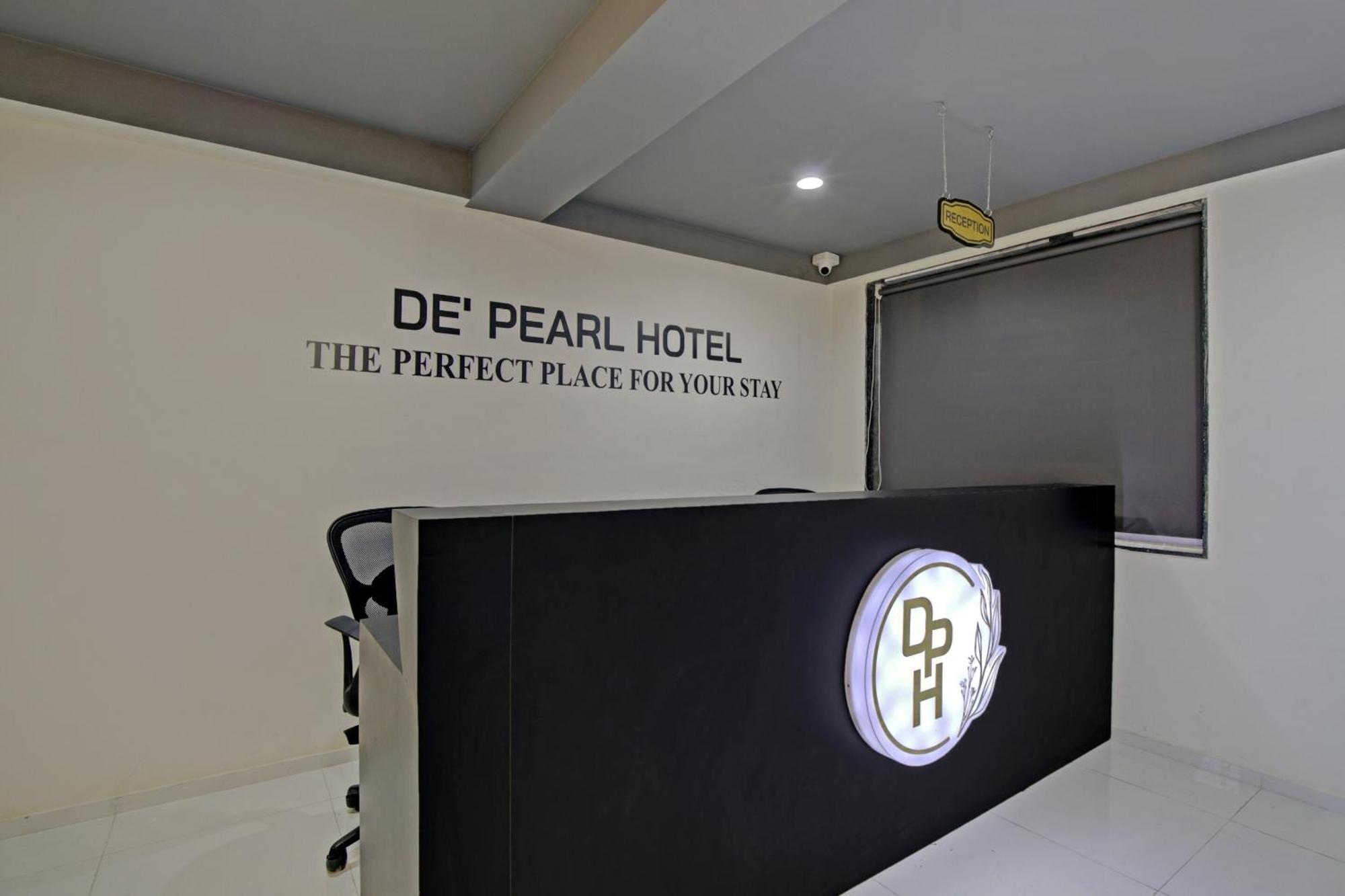Collection O De'Pearl Hotel Surate Extérieur photo